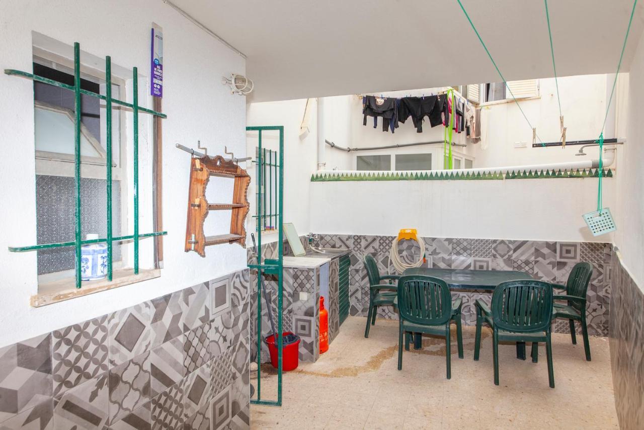 B18 - Village Street Apartament